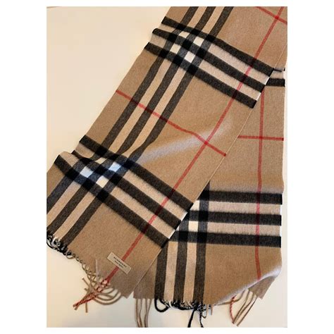 burberry echarpe femme cachemire